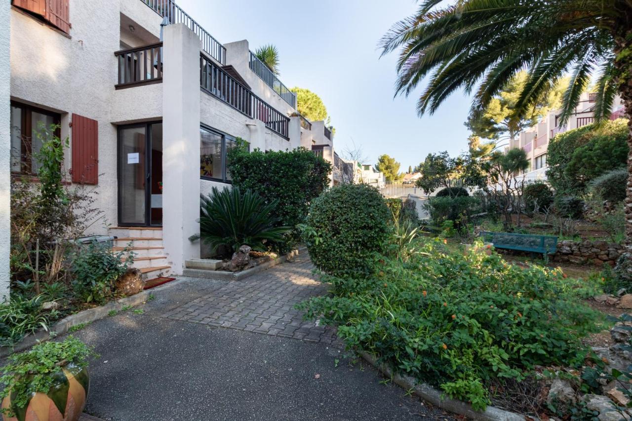 Les Pierreplane Apartment Bandol Exterior photo